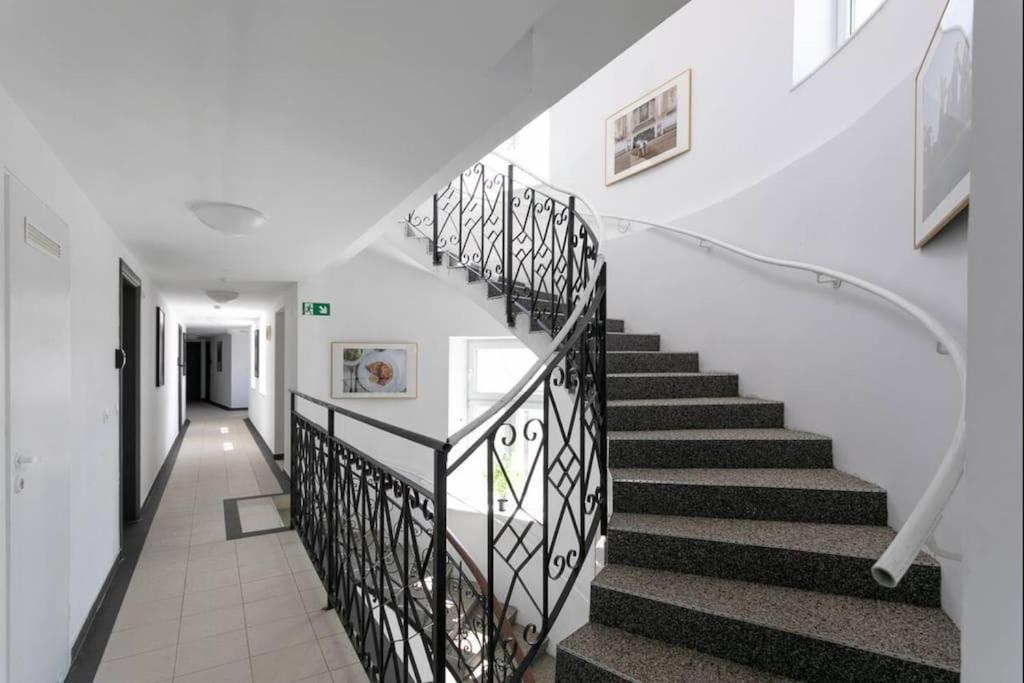 Klein & Gemuetlich L Lf15 Apartment Wina Bagian luar foto